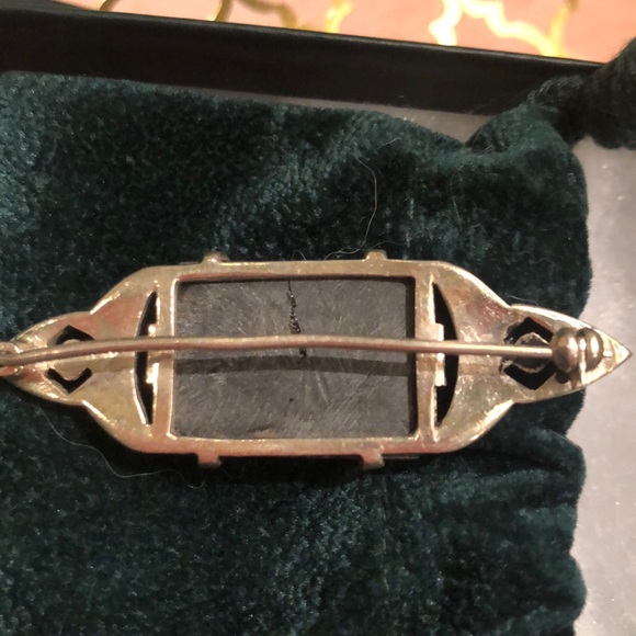 Vintage Sterling Marcasite & Onyx Pin (Broach) - Picture 5 of 7